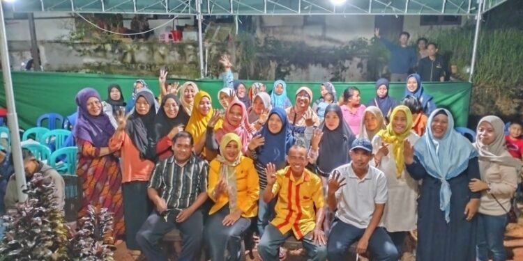 Suriani Siap Perjuangkan Keluhan Warga RT 79