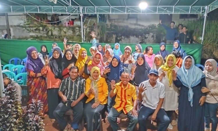 Suriani Siap Perjuangkan Keluhan Warga RT 79