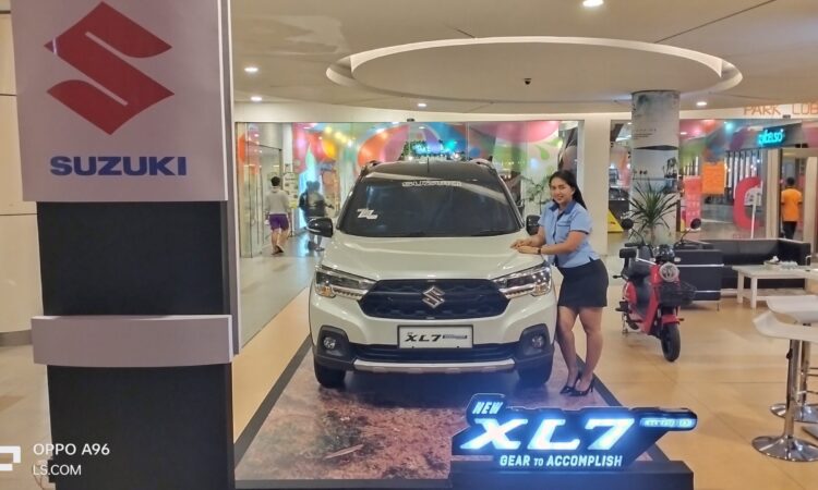 Laris Manis, Pameran Suzuki XL7 Hybrid di Plaza Balikpapan Banjir Penawaran Menarik