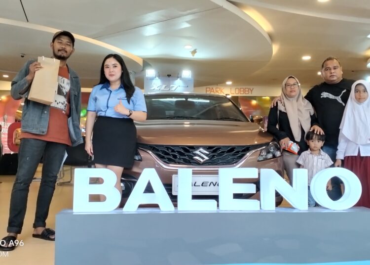 Cukup DP Rp 5 Juta Bisa Bawa Pulang Mobil Suzuki Hybrid