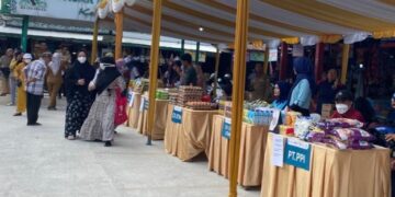 Rahmad Mas’ud Buka Pasar Murah Ramadan dan Idul Fitri 1445 Hijriah di Halaman Parkir Pasar Impres