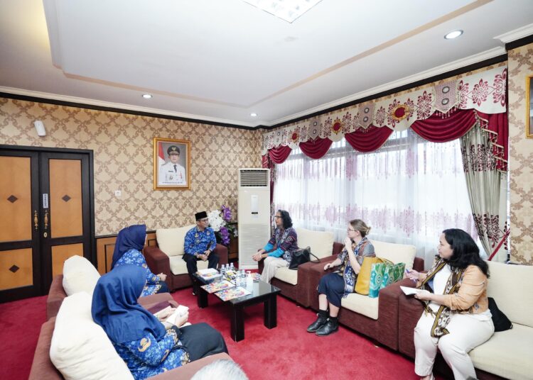 Komunitas Disabilitas Sambut Kunjungan Wakil Duta Besar Australia di Balikpapan