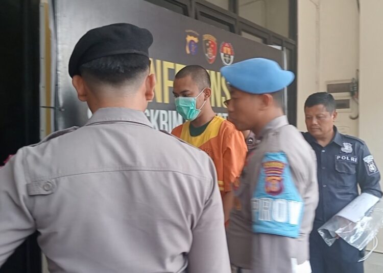 Pria Asal Bogor Tipu Perempuan di Balikpapan Hingga Rp 70 Juta, Iming-Iming Jadi Modeling