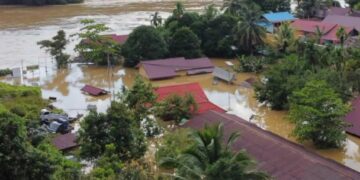 Basarnas Kaltim Kerahkan Tim SAR Gabungan Evakuasi Korban Banjir Mahakam Ulu
