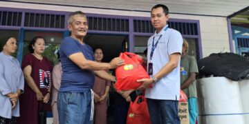Pegadaian Kalimantan Bantu Korban Banjir di Kutai Barat dengan 200 Paket Sembako