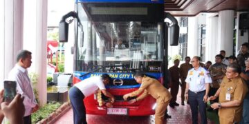 Rahmad Mas’ud Luncurkan Bus Balikpapan City Trans untuk Meningkatkan Mobilitas Perkotaan