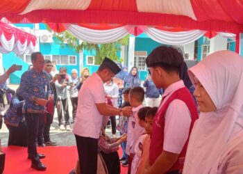 Pemkot Balikpapan Mulai Bagikan Seragam Sekolah Gratis untuk PAUD hingga SMP