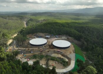 Air Minum Mulai Mengalir di Nusantara