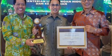 Pemkot Balikpapan Raih Penghargaan dari KLHK atas Dukungan Lingkungan Hidup di Sekolah
