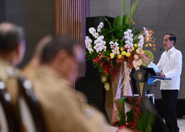 Presiden Jokowi ke Kepala Daerah, Jaga Daya Beli Rakyat dan Pastikan Keamanan Pilkada Serentak