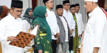 Lantik Pengurus Masjid At-Taqwa 2024-2029, Rahmad Mas’ud Serukan Persatuan dan Pembinaan Generasi Muda