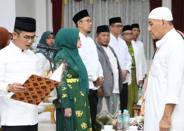 Lantik Pengurus Masjid At-Taqwa 2024-2029, Rahmad Mas’ud Serukan Persatuan dan Pembinaan Generasi Muda