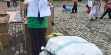 Disdikpora PPU tengah mempercepat distribusi seragam gratis bagi seluruh pelajar di Benuo Taka. (Foto : istimewa)