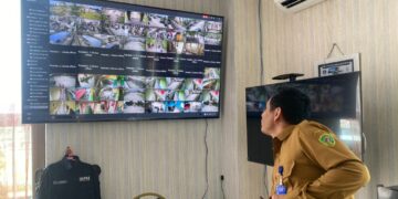 Pemasangan CCTV di berbagai ruang publik merupakan bagian dari langkah menuju implementasi smart city. (Foto : istimewa)