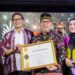 Pemkab PPU melalui Dinas Kebudayaan dan Pariwisata (Disbudpar) berhasil meraih penghargaan di Malam Puncak Apresiasi Pemasaran Pariwisata Indonesia (APPI) 2024. (Foto : istimewa)