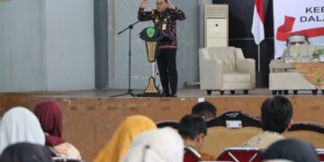 Penjabat (Pj) Bupati PPU, Makmur Marbun, menegaskan pentingnya komitmen ASN dalam menjaga netralitas. (Foto : Istimewa)