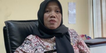 Sekretaris Dinas Kependudukan dan Pencatatan Sipil (Disdukcapil) Kabupaten Penajam Paser Utara (PPU), Mawar. (Foto : istimewa)