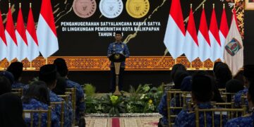 266 ASN Pemkot Balikpapan Terima Penghargaan Satyalancana Karya Satya di Momen HUT Korpri