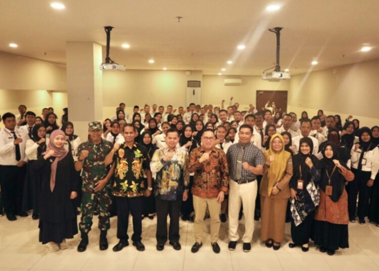 Orientasi PPPK yang diselenggarakan oleh Badan Kepegawaian dan Pengembangan Sumber Daya Manusia (BKPSDM) PPU, bertempat di Hotel Neo Balikpapan, Senin (16/9/2024). (Foto : istimewa)