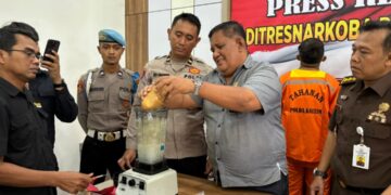 Polda Kaltim Musnahkan Dua Kilogram Sabu dari Lima Tersangka