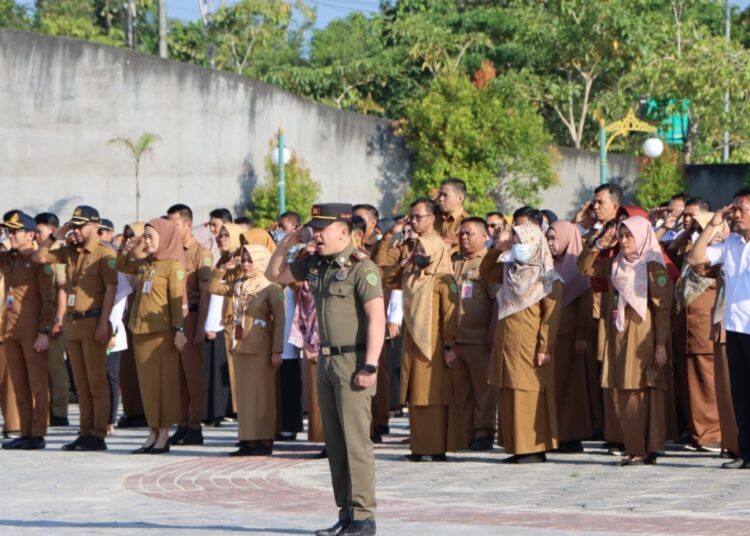 Apel gabungan seluruh perangkat daerah di lingkungan Pemerintah Kabupaten PPU pada Senin, 23 September 2024. (Foto : istimewa)