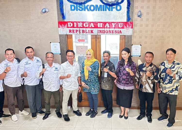 Kunjungan kerja Diskominfo Barito Kuala, Kalimantan Selatan ke Diskominfo PPU. (Foto : istimewa)