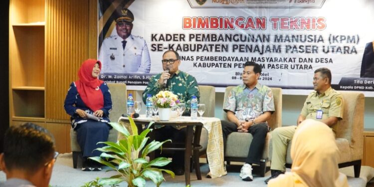 Aplikasi e-HDW bukan hanya sekadar alat, tetapi juga kunci utama dalam memastikan data kelompok sasaran terkait stunting terkelola dengan baik dan program yang dijalankan dapat dievaluasi secara menyeluruh. (Foto : istimewa)