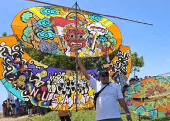 Festival layang-layang PPU (foto : istimewa)