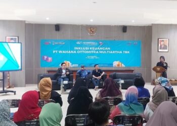PT Wahana Ottomitra Multiartha Tbk (WOM Finance) turut berpartisipasi dalam program Gerakan Nasional Cerdas Keuangan (Gencarkan) menggelar kegiatan inklusi keuangan dengan sasaran peserta pelaku UMKM dari beberapa sektor di Balikpapan.