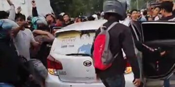 Pelaku Curanmor Tabrak Satu Keluarga, Anak Tewas Usai Terseret Mobil di Balikpapan