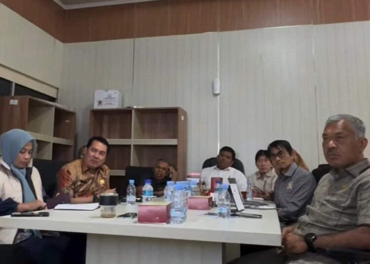 PTMB Paparkan Target-Target Strategis Peningkatan Layanan Air Bersih dalam RDP Bersama Komisi ll DPRD Balikpapan