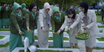 Kodam VI/Mulawarman Gelar Ziarah Rombongan Peringati Hari Juang TNI AD dan HUT ke-63 Kowad