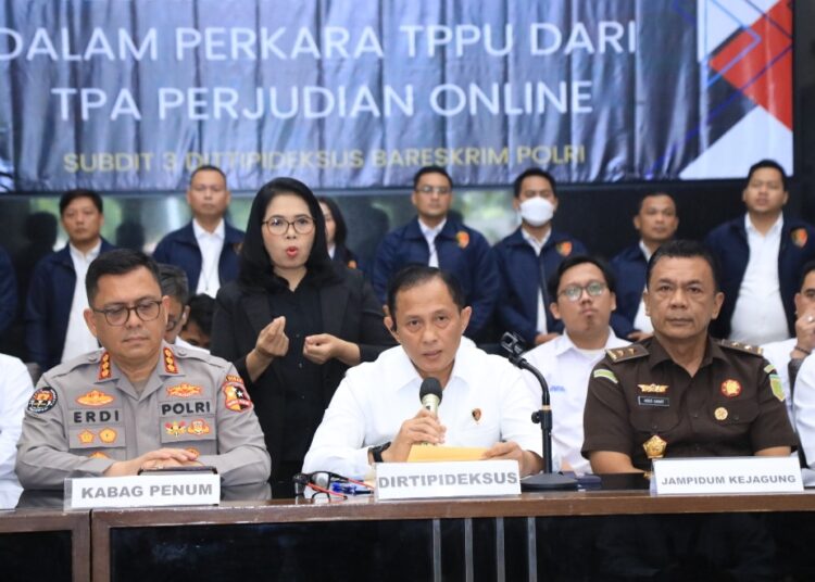 Polisi Sita Hotel Aruss Semarang, Terbukti Dibangun dari Dana Hasil Perjudian Online