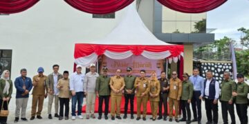 Pembukaan Kegiatan Pasar Murah di Aula Kantor Kelurahan Gunung Bahagia, Kecamatan Balikpapan Selatan, Senin 24 Februari 2025. (Jan)