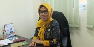 Sekretaris DP3AP2KB PPU, Hj. Nurbayah