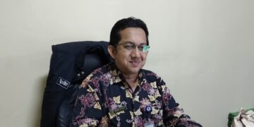Lurah Manggar, Munir Achmad