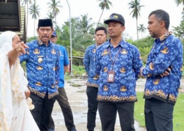 Abdul Waris Muin, turun ke lokasi eks banjir di Kelurahan Penajam, Kecamatan Penajam