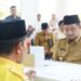 Pembayaran zakat Bupati PPU, Mudyat Noor, Wakil Bupati Abdul Waris Muin, serta jajaran pejabat Pemkab PPU di Kantor Badan Amil Zakat Nasional (Baznas) PPU