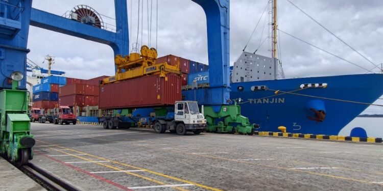 KKT Balikpapan Buka Jalur Pelayaran Langsung, Dorong Efisiensi Ekspor Kalimantan Timur