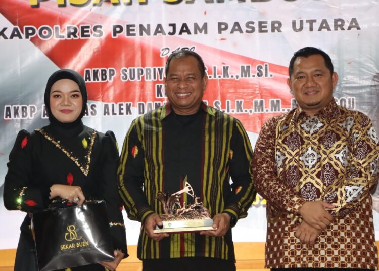 Mudyat Noor, menghadiri acara pisah sambut Kepala Kepolisian Resor (Kapolres) PPU