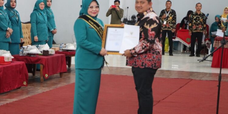 Dewi Yuliana Resmi Emban Tugas Ganda, Siap Dorong Program Sosial dan Pendidikan di PPU