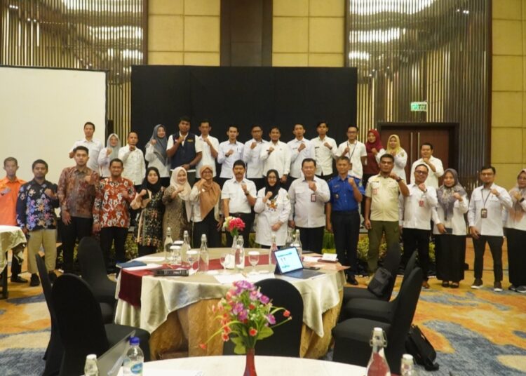 Abdul Waris Muin, membuka kegiatan Pendampingan Cascading Rencana Pembangunan Jangka Menengah Daerah (RPJMD) Kabupaten PPU 2025–2029 bersama Rencana Strategis (Renstra) perangkat daerah