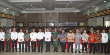 Bupati Mudyat Noor menghadiri Rapat Koordinasi Percepatan Swasembada Pangan yang digelar di Markas Kodam VI/Mulawarman