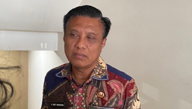 Kepala Disdikpora PPU, Andi Singkerru