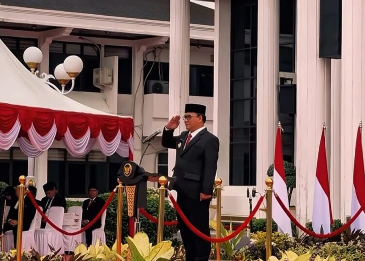 Wakil Wali Kota Balikpapan, Bagus Susetyo, memimpin upacara Peringatan Hari Lahir Pancasila