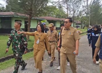 Peninjauan lokasi oleh Kepala Disparpora Balikpapan, Ratih Kusuma