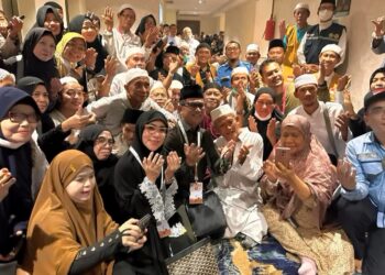 Wali Kota Balikpapan, Rahmad Mas’ud, menyempatkan diri mengunjungi dan menyapa langsung jamaah haji asal Kaltim, khususnya dari Balikpapan, di Tanah Suci