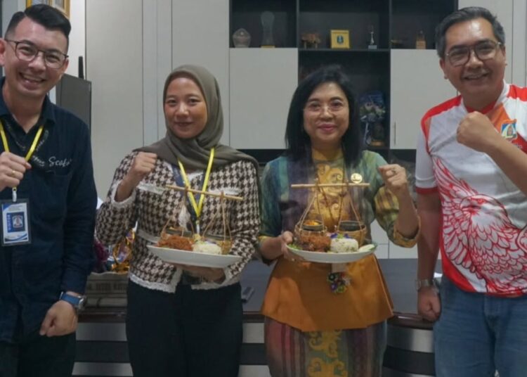 Disporapar Balikpapan Dukung Siti Aisyah Angkat “Patin Bandara” ke Panggung Nasional