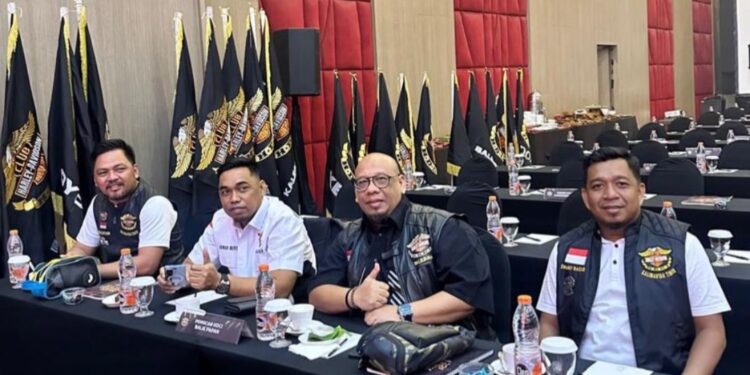 HDCI Boyong Dewa 19 Panaskan Balikpapan Fest lewat Kalimantan Bike Week 2025