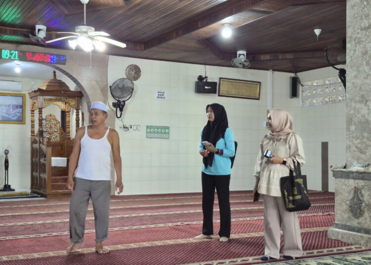 Puskesmas Damai Inspeksi Masjid Baitul Mu’min, Jaga Kebersihan demi Ibadah yang Sehat